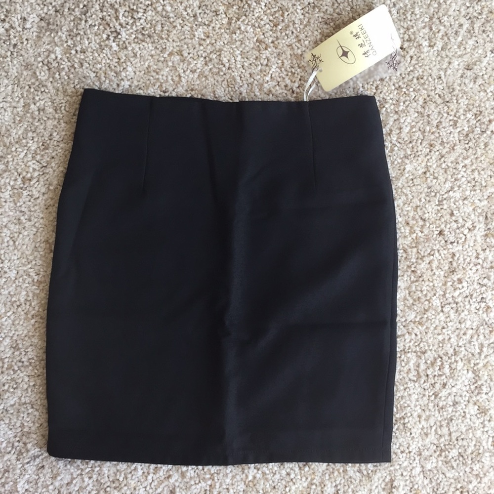 NWT Black Mini Skirt - S
